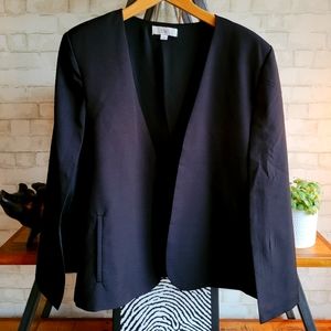 Ovi black cape. Large.